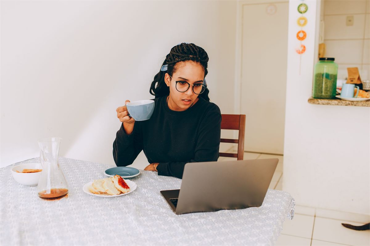 A calm morning coffee beside a daily plan